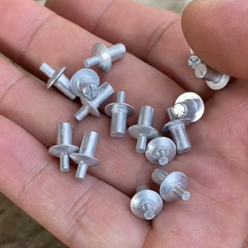 🔩Aluminum core rivets with round head(100 pieces)