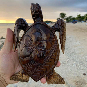 Hawaiian Turtle Resin Ornament