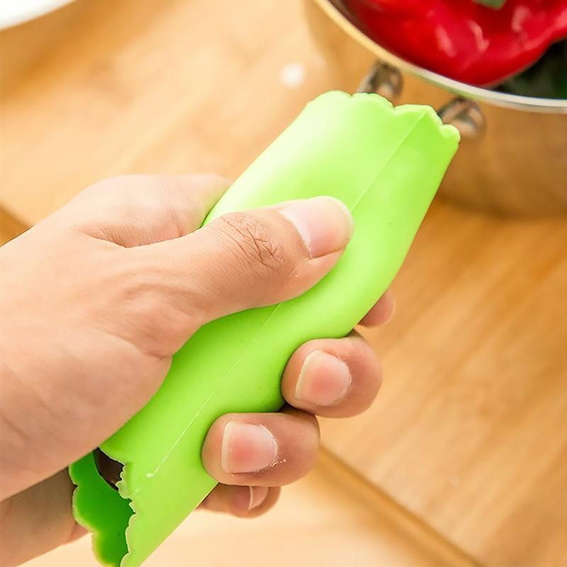 Rolling Garlic Peeler