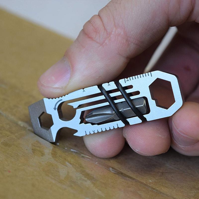 Ratcheting Keychain Multitool